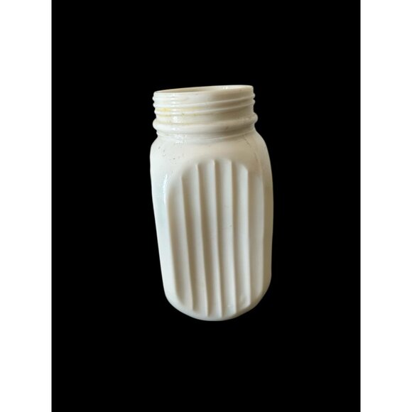 Vintage 1930s Ribbed White Milk Glass Spice Shaker Jar 5" - Picture 3 of 9
